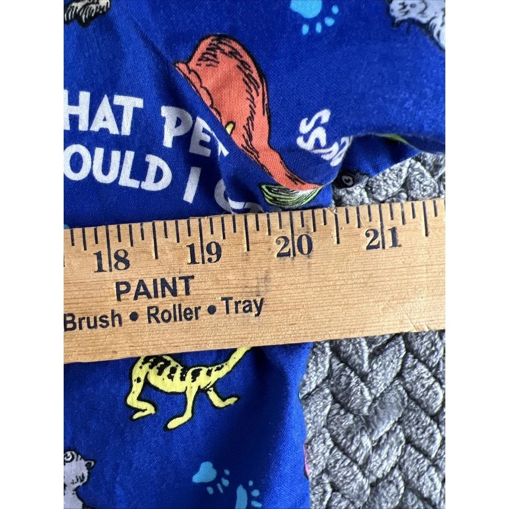 Dr.Seuss Scrub Top Short Sleeve Size M What Pet Should I get Veterinarian